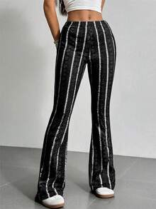 Plus Women's Striped Printed Elegant Flared Pants - Black and White - View 3