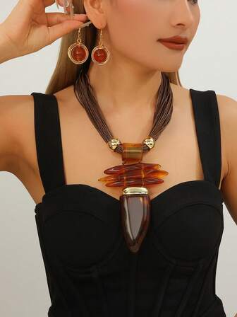 Exaggerated Multi-Layer Handmade Heavy Aluminum Wire Woven Wax Line Bohemian European And American Middle Eastern European Korean Version Evening Party Holiday Ladies Wax Line Resin Ox Horn Shaped Necklace Earrings