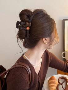 topshiny 1pc Leopard Print Cute Bear Large Hair Clip, Elegant Hair Claw For Women Hair Accessories Fashion Hair Clutch