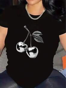 Una camiseta negra de manga corta, ligera y duradera, con diseño de cereza plateada, perfecta para usar en restaurantes o de forma casual en casa, proporcionando un look diario elegante y cómodo. - Negro - Ver 1