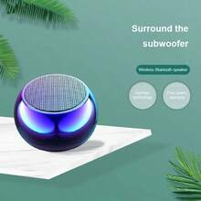 Mini Bocina Bluetooth Portátil en Diseño Esférico con Acabado Metálico Degradado - Multicolor - Ver 4