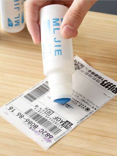 1pc Thermal Paper Correction Fluid, Courier Slip Correction Fluid, Effective For Protecting Personal Privacy, Cleaning Tool, All-In-One Courier Slip Privacy Stamp & Opener, Suitable For Thermal Paper Erasure (May Not Work Well On Other Papers, Mainly Designed For Courier Thermal Paper Information Erasure), Suitable For Household Cleaning, Good For Protecting Personal Privacy, Random Color/Style