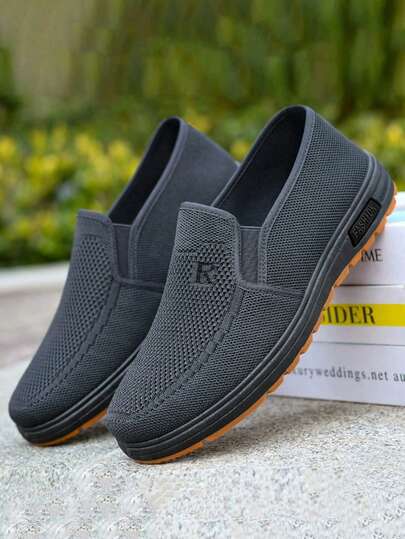 Zapatos para hombres, zapatos de tela ligeros, antideslizantes y resistentes al desgaste, transpirables y cómodos, adecuados para excursiones interiores y exteriores