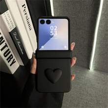 Ốp lưng điện thoại màu đen sang trọng, tối giản hình trái tim 3D, tương thích với Samsung Galaxy ZFlip7, ZFlip6, ZFlip 5, và . - màu đen - Xem 3
