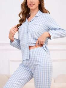 Bộ đồ ngủ nữ 2 món gồm áo dài tay và quần, kiểu dáng rộng rãi thoải mái, có cổ, họa tiết kẻ caro hoặc hoa, phù hợp mặc ở nhà và ngoài trời (Họa tiết ngẫu nhiên) - Màu xanh lam - Xem 3