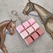 1 件缓解压力的键盘钥匙扣 - 具有音效的减压玩具，具有缓解压力的作用，并且具有明亮美丽的马卡龙色。外观、颜色和设计都非常吸引人，非常适合派对礼物和礼物，也非常适合赠送给朋友 - 彩色 - 查看 29