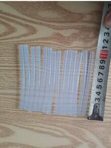 100支迷你超透明热熔胶棒，0.27厘米 x 10厘米，透明，顺滑无味，粘性强，兼容大多数热熔胶枪，适用于DIY、艺术、工艺、密封、木工、塑料、织物、陶瓷等。