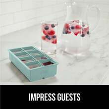 Slow Melting Large Silicone Ice Cube Tray For Freezer, Easy To Push 8 Giant Square Cubes, Use For Cocktails Iced Coffee Water Bottle, Frozen Puree, Kitchen Bar Essentials, 1 Pack, Mint - 白色 - 查看 1