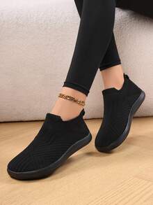 أحذية نسائية واسعة الحجم خفيفة الوزن قابلة للتنفس بتصميم كنزة مرن سهل الارتداء بتصميم أصبع قدم دائري مسطح، أحذية كاجوال، طراز مبسط للتنقل، مناسبة للقدم الكبيرة، للارتداء اليومي، للربيع/الخريف، باللون الأسود، أحذية مريحة من قماش الكنزة - الأسود - مشاهدة 7