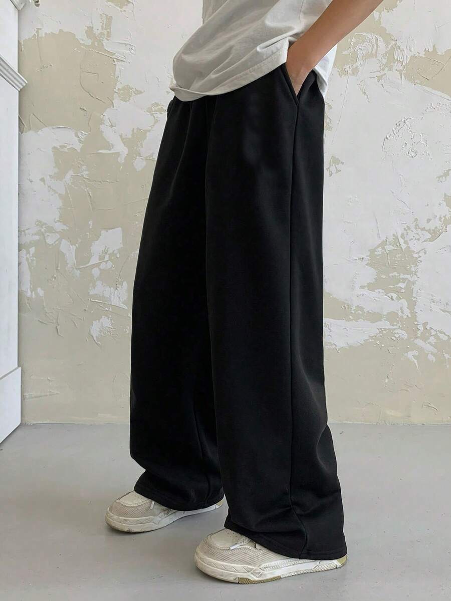 1件青少年男童休闲百搭舒适时尚运动裤，松紧腰直筒宽松版型，保暖内里，适合春、夏、秋、冬四季穿着。 - 黑色 - 查看 1