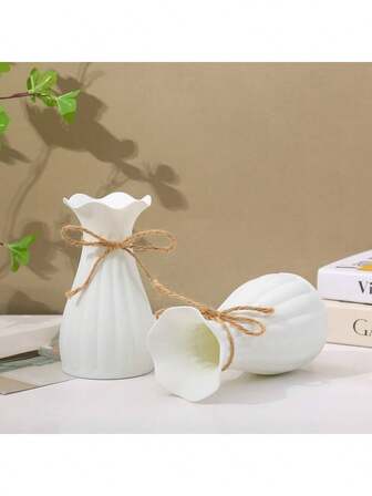 Modern minimalistisk hög vas med släta, böjda sidor, elegant rund kant och robust bas, för heminredning, bordsskiva, hylldekoration - Keramisk blomvas, lämplig för sovrum, kök, vardagsrum - lätt att rengöra yta, batterilös och trådlös drift, för färska eller torkade blommor, krämfärgad vintagestil med texturerad yta, minimalistisk design, lämplig för modern inredning, hög vas, golvvas