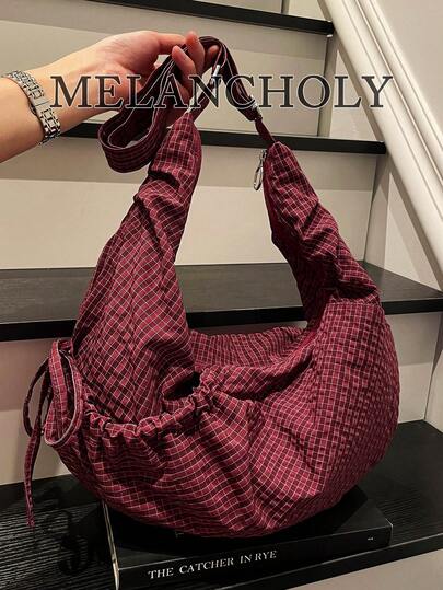 Fashionable Unique Design Autumn/Winter New Arrival One Shoulder Underarm Crossbody Bag