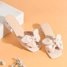 Geeyea Women's Summer Bow-Tie Flat Sandals. Soft Insole, Non-Slip PU Sole, Transparent Heel, Exquisite Design, Shock-Absorbing Insole. A Must-Have For Everyday Wear, Dates, And Vacations. Comfortable And Convenient To Wear. - 米色 - 查看 1