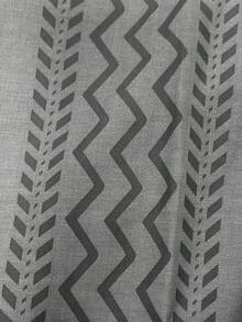 Vintage Bohemian Geometric Texture Printed Plus Size Button-Pocket Short Sleeve Shirt For Men - Grey - View 7