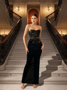 Astony One 奢华、优雅、迷人的黑色天鹅绒晚礼服，饰有亮片镂空和金线，修身设计，无肩带，点缀着水钻链和流苏细节，是正式晚宴、情人节、狂欢节、新年庆祝活动、生日派对、慈善活动、红毯活动和其他特殊活动的理想之选。 - 黑色 - 查看 3