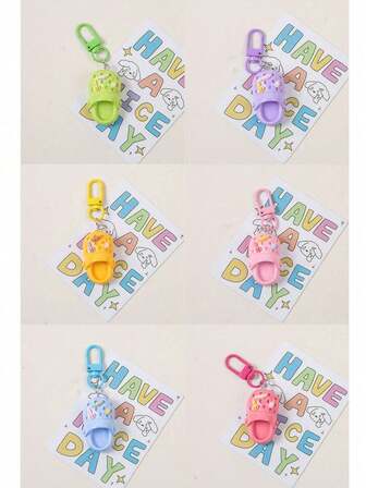 6个卡通动漫人物图案钥匙扣，彩色钥匙扣，可爱少女心形吊坠，包包挂饰，装饰道具，情人节、圣诞节、圣诞袜填充物、复活节节日派对小礼物