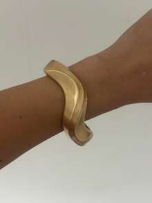 1 set Pulsera de brazalete geométrico de onda asimétrica de gota de lágrima de oro mate minimalista y de moda, adecuado para mujeres, de textura gruesa y suave, de metal pesado y aleación de zinc - Pulsera de oro opaco - Ver 12