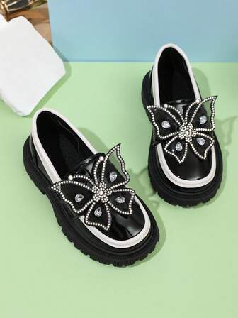 Black Platform Loafers For Girls, Rhinestone Bow Tie Patent Leather Round Toe Non-Slip Casual Versatile Shoes, Suitable For 3-15 Years Old Girls To Attend Parties, Dance, Daily Wear, Vacation, Spring/Autumn 2025 New Arrival