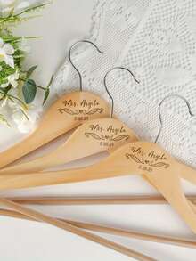 Customized Text/Logo Wooden Clothes Hanger, Non-Slip, Seamless, Suitable For Home, Hotel, Wedding, Laundry Drying - Wood Color - View 8