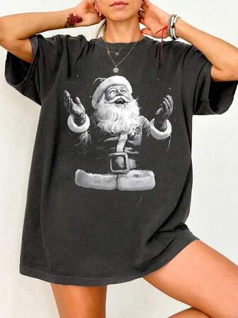 Oversized Women Christmas Graphic T-Shirt, Casual Loose Fit Round Neck Short Sleeve Pullover, Retro Christmas Themed, Suitable For Fall/Winter