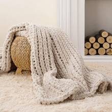 Battilo Beige Chunky Knit Throw Blanket, Soft And Thick Chenille Throw Blanket, 50x60 Handmade Knit Crochet Blanket, Cozy Knot Knitted Throw Blankets Couch Home Decor, Taupe - 灰褐色 - 查看 6