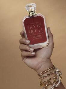 1pc 100ML Vanilla & Lychee Scent Air Freshener, Suitable For Multi-Scenarios Including Fabric, Wardrobe, Car, Office And Home, Long-Lasting Fragrance, An Excellent Gift Choice