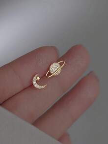 1pair Asymmetrical Sun & Moon Design Personalized Women's Daily Stud Earrings - Gold - View 3