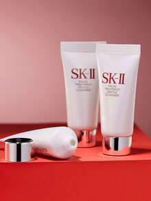 SK-II [Mini] Facial Treatment Gentle Cleanser 20g / Solution For Texture, Dullness, Dryness / Unveil Clean, Smooth Skin With Our Foaming Cleanser / A Foaming, Hydrating Cleanser That Gently Removes Impurities For Clean, Silky Soft Skin / Formulated With SK-II's Signature Ingredient PITERA And Skin-Conditioning Ingredient White Willow Extract To Take Your Skin To The Next Level. - New - 20g - View 4