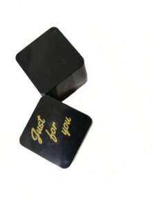 Hộp quà bất ngờ, Hộp, Quà tặng bật lên hình bàn tay nghịch ngợm hoàn hảo, Có hộp cho người lớn, Tượng tay nghịch ngợm mới lạ Quà tặng Giáng sinh vui nhộn mới lạ, Thêm không khí cho sinh nhật của mẹ, cha, vợ, bạn gái, bạn trai, chồng hoặc bạn bè, tiệc tùng hoặc tụ tập bình thường với chiếc hộp kỳ quặc quyến rũ này. Hộp quà, Đá quý, Hộp nhẫn đính hôn, Hình bàn tay, Trò đùa kép, Bất ngờ, Niềm vui, Trò đùa, Quà tặng vui nhộn, Giếng - Nhiều màu - Xem 5