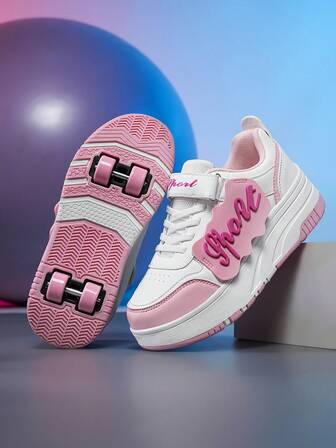 1双女士字母装饰厚底轮滑鞋，4轮可拆卸两用轮滑鞋，PU材质，圆头低帮休闲运动鞋，室内外皆宜，四季皆可穿着