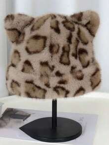 1顶女士冬季豹纹仿毛皮小熊渔夫帽，可爱甜美保暖内衬帽，百搭日常小号针织帽
