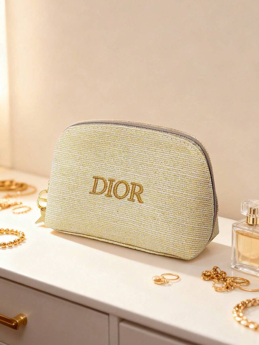 Dior 金色奢华材质化妆包，饰有烫金标志，节日生日礼物，限量版女士化妆包