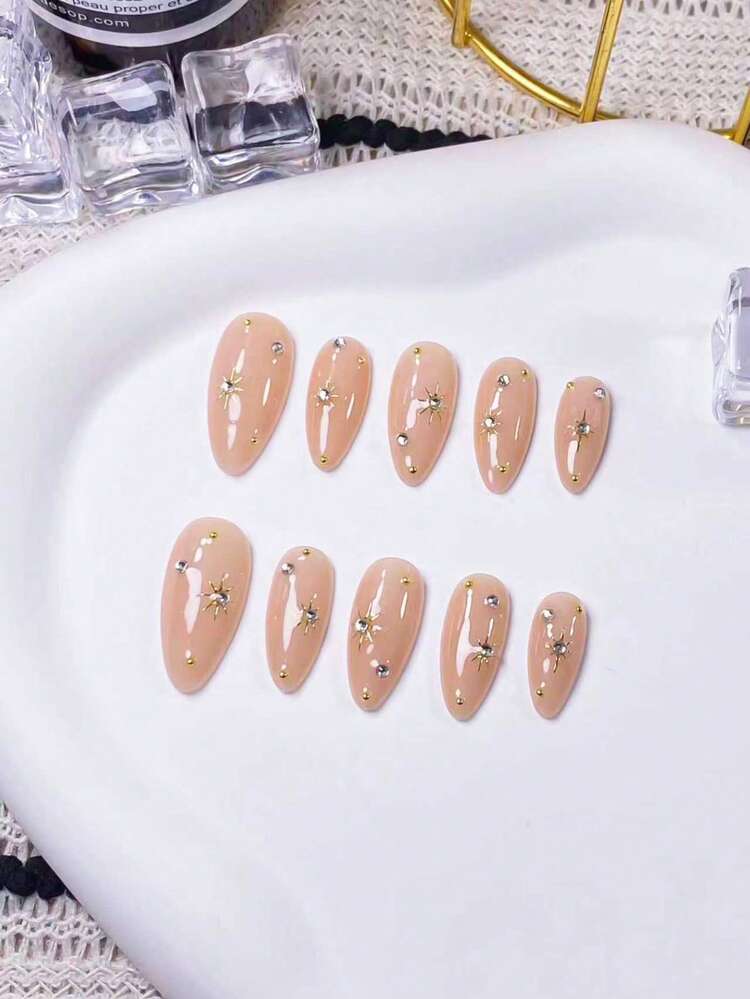 10pcs Handmade Almond-Shaped Gold Starburst Removable Press-On NailsAdorned With Hand-Set White Rhinestones, These Elegant, Romantic Yet Minimalist Fake Nails Exude A Sense Of High-End Sexiness And Understated Luxury. Featuring A Y2K Aesthetic, They Are Perfect For Daily Wear, Dates, Concerts, And Smart Casual/Business Occasions-An Excellent Gift For Women And Girls. Nail Supplies - Multicolor - View 8