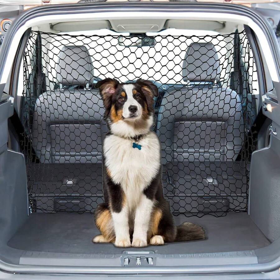 Red de barrera de coche protectora para perros, duradera y resistente a arañazos con 4 ganchos fáciles de instalar, adaptable universal para coches, SUV y camiones, garantiza una conducción segura aislando a las mascotas de los conductores - Unitalla - Ver 1