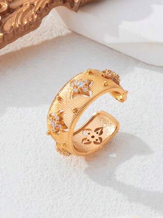 1 st ihålig kopparring med inläggningar av artificiell zirkonia