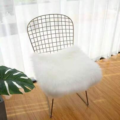 1pc Nordic Style White Fluffy Chair Pad, Soft & Warm Plush Cushion For Winter, Suitable For Christmas, Thanksgiving And New Year Decoration, Soft & Skin-Friendly, Home Decor Floor Mat For Living Room, Bedroom, Bathroom Or Kitchen, Bedroom Rug, Decorative Carpet, Small Rug, Carpet, Home Decor, Living Room Rug