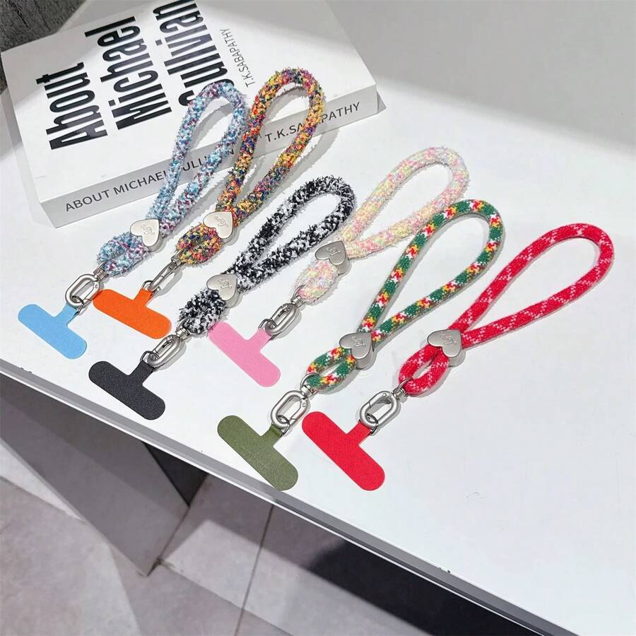 1pc Christmas Autumn/Winter Dopamine Contrast Color Heart Plush Knitted Lanyard, Versatile Phone Case Strap, Keychain, Unisex Creative High-End Gift