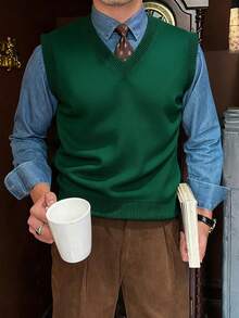 ALTZTAR 男士纯色 V 领休闲百搭针织背心 - 墨綠色 - 查看 2