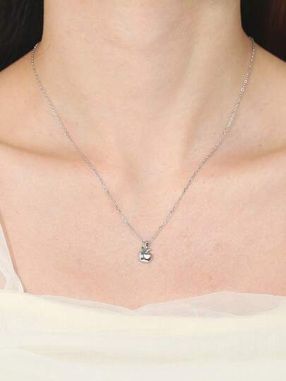 1pc Elegant & Exquisite 925 Sterling Silver Apple Pendant Necklace For Women, Cubic Zirconia Green Leaf Charm, Adjustable Chain, Fashionable Fruit Jewelry Gift For Teachers, Graduates, Mothers, Wives, Daughters, Christmas, Birthday - 1.73g/0.06oz