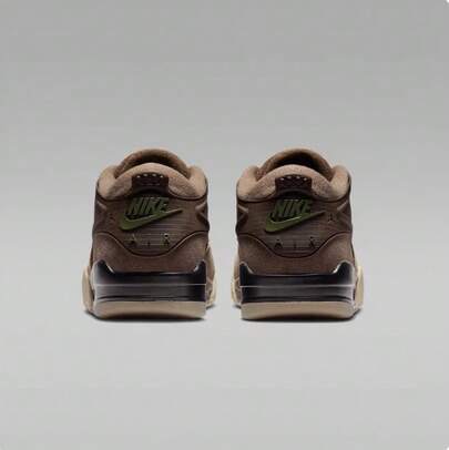 Nike Men's AIR JORDAN 4 Retro Versatile Sports Training Basketball Shoes