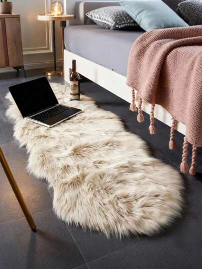 1pc Soft Fluffy Fur Mat Khaki Waves Area Rug, Comfortable For Bedroom, Living Room, Study, Office, Entryway, Room Decor As Floor Mat, Plush Bedroom Rugs, Washable & Non-Slip, Cute Rug - Indoor All-Season Home Decor, Ideal For Indoor Use, Luxurious Simple Living Room Rug