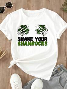Shake Your Shamrocks St Patrick's Day T-Shirt With Leopard Print Clover Design Funny Cute Irish Themed Shirt For Women And Girls Casual Wear Party Outfit Celebrate Saint Patrick's Day In Style White Tee With Green And Black Graphics Comfortable Soft Cotton Material Perfect For Festive Occasions And Holiday Events Statement Top For Spring Season Fun And Playful Design That Shows Off Your Love For Irish Culture And Tradition Great Gift Idea For Friends And Family During St Patricks Day Celebrations - 白色 - 查看 3