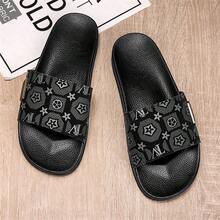 Men's Slippers, Special Printed Design Uppers + Metal Decor Men's Slippers, Soft EVA Flat Non-Slip House Slippers, Men's Beach Slippers, Super Comfortable Non-Slip Durable Men's Casual Slippers, Suitable For Daily, Casual, And Holiday Wear - Black - View 3