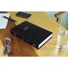 NIV Gift And Award Bible Leather-Look Black Red Letter Comfort Print - như hình ảnh - Xem 2