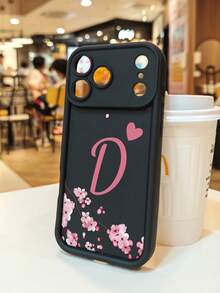 1 pieza Funda de teléfono con diseño de flores de cerezo y la letra D en estilo romántico y femenino ideal para amantes de la primavera y el estilo delicado TPU soft case, protección completa antideslizante y anti-caída, compatible con iPhone17 ProMax/16/15/14/13/12/11/Plus/Pro/ProMax, compatible con Galaxy A34/A35/A54/A55, Galaxy S20/S21/S22/S23/S24/S25 Ultra/Plus, compatible con Galaxy/Redmi/Honor/OPPO/ViVo - Negro - Ver 5