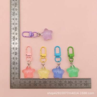 Cute Cartoon Internet Celebrity Keychain Adorable 3D Resin Small Pendant Student Bag Decoration Plated Small Gift