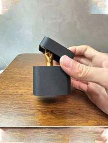 Surprise Pop-Up Prank Hand Gift Box – Perfect Novelty Toy For Adults! Hilarious Prank Hand Statue Makes A Funny Christmas/Birthday Gift, Ideal For Adding Quirky Vibes To Parties, Gatherings With Family (Parents/Spouses) & Friends – A Charming Prank For Humor Lovers! - Black - View 10