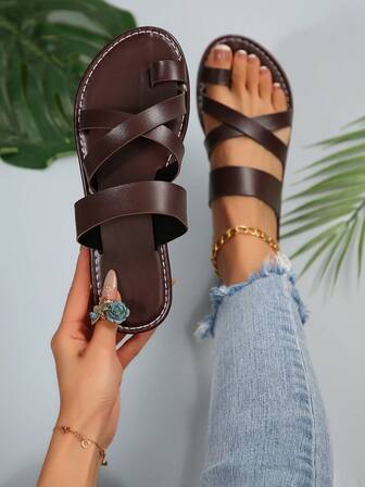 Women Open Toe Asymmetrical Strap Flat Slides, Spring Summer Round Toe Roman Sandals For Indoor Outdoor Vacation