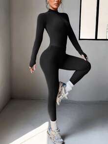 Aoqta Sports 女士两件套运动服，春夏休闲户外运动纯色瑜伽服，拉链长袖上衣搭配修身长裤，适合户外健身、普拉提、跑步等运动。 - 黑色 - 查看 7