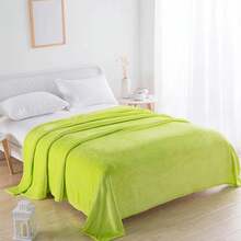 Mantas de Coral Fleece de 70*100cm Cómodas y Ligeras, Manta Individual para el Hogar, Multiusos, para Viajes al Aire Libre, Manta Portátil - Marina de - Ver 7